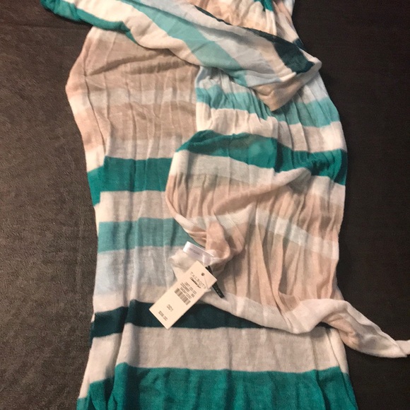 Assorted NWT Scarves - Picture 2 of 4